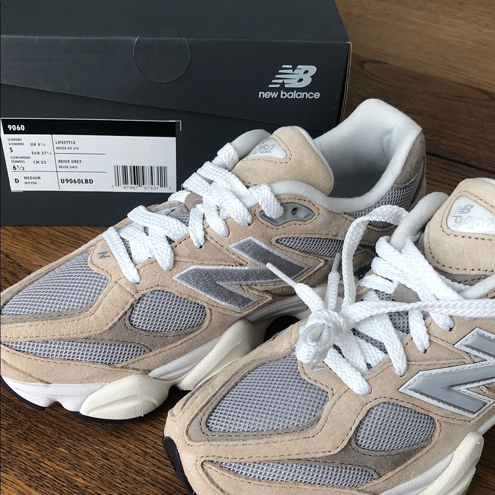 New Balance 9060 Sneakers - Beige Grey - Picture 7 of 7